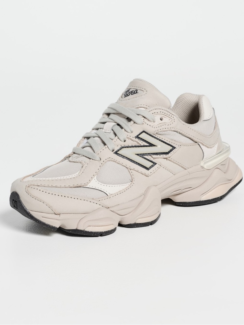 New Balance 9060 Sneakers Grey Beige - Picture 2 of 7